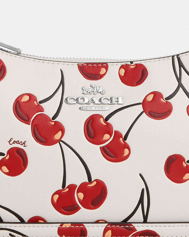 Red berry Bag