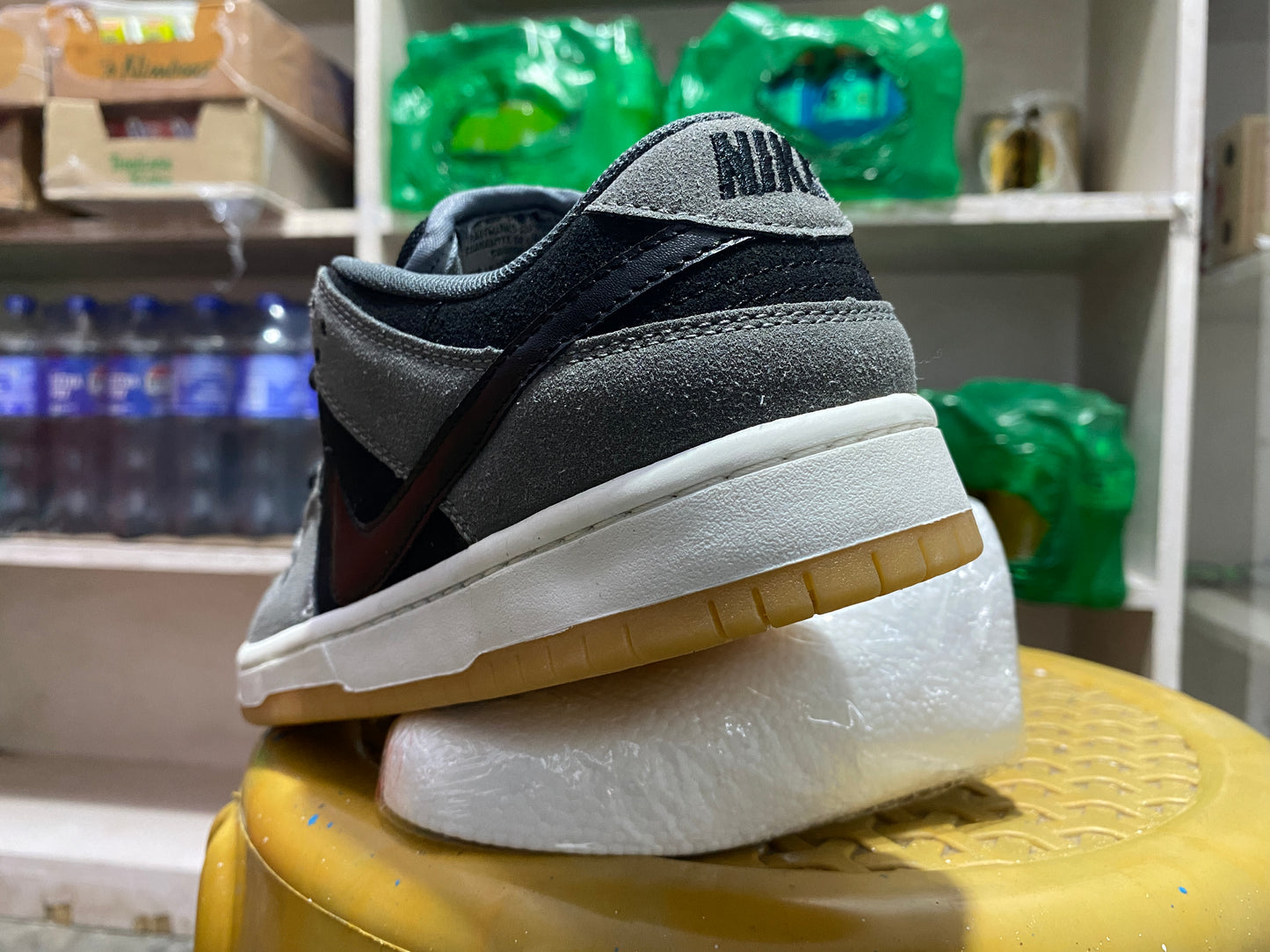 SB DUNK LOW PRO