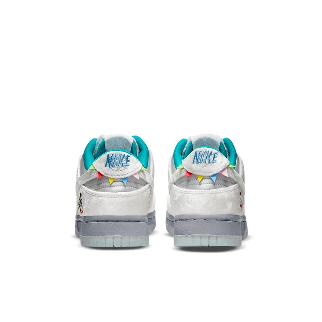 SB dunks "ICE:
