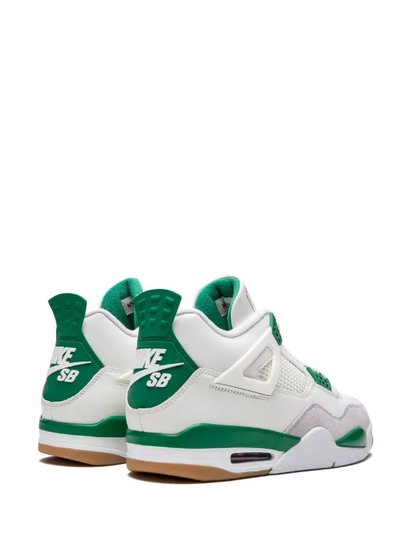 Air Jordan 4 pine green