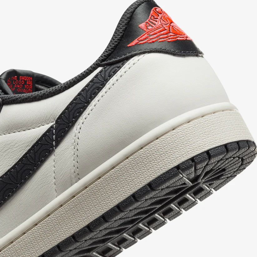 Air Jordan 1 Retro Low