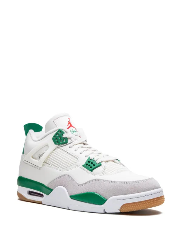 Air Jordan 4 pine green