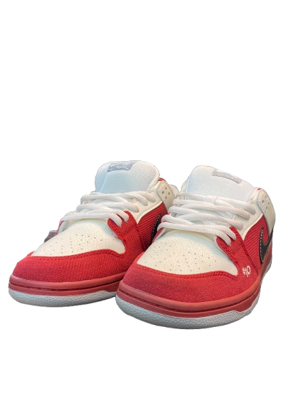 SB Dunks Red