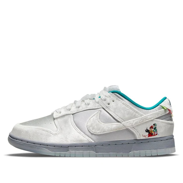 SB dunks "ICE: